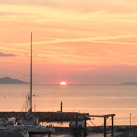 Au Coeur Du Port De - Au Luxe Discret - Garage Individuel Prive *