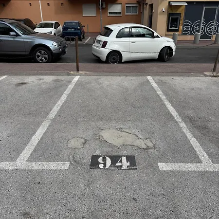 Au Coeur Du Port De - Au Luxe Discret - Garage Individuel Prive Lejlighed Hyères