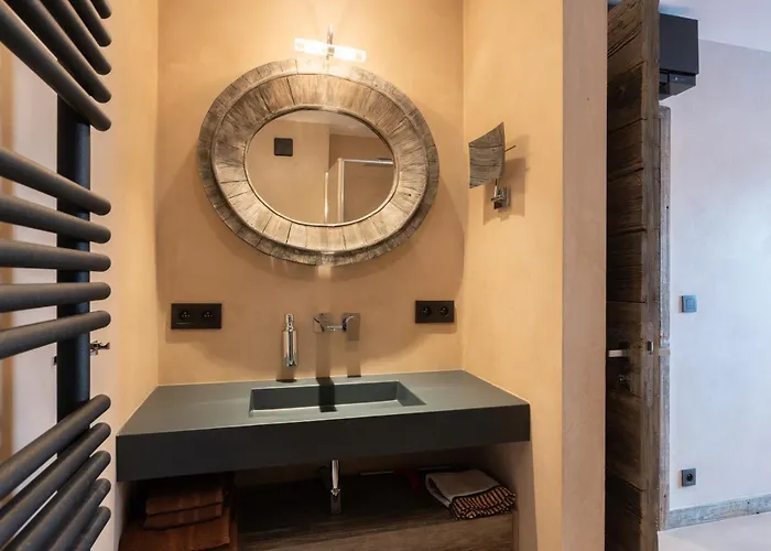 Apartmán Au Coeur Du Port De - Au Luxe Discret - Garage Individuel Prive Hyères